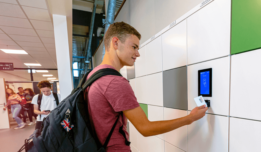 How Smart Locker Systems Benefit the Education Sector